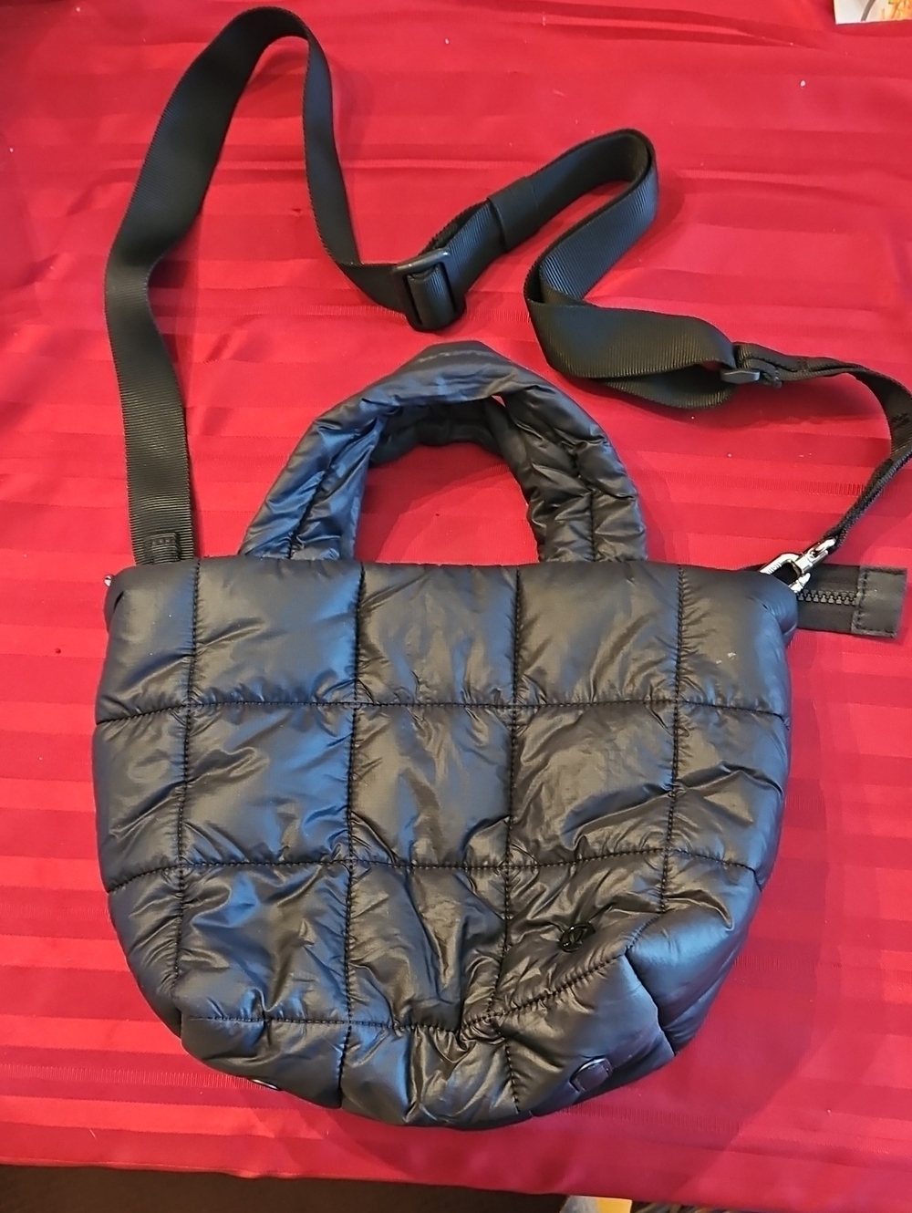 lululemon athletica Black Quilted Puffer Crossbody Tote